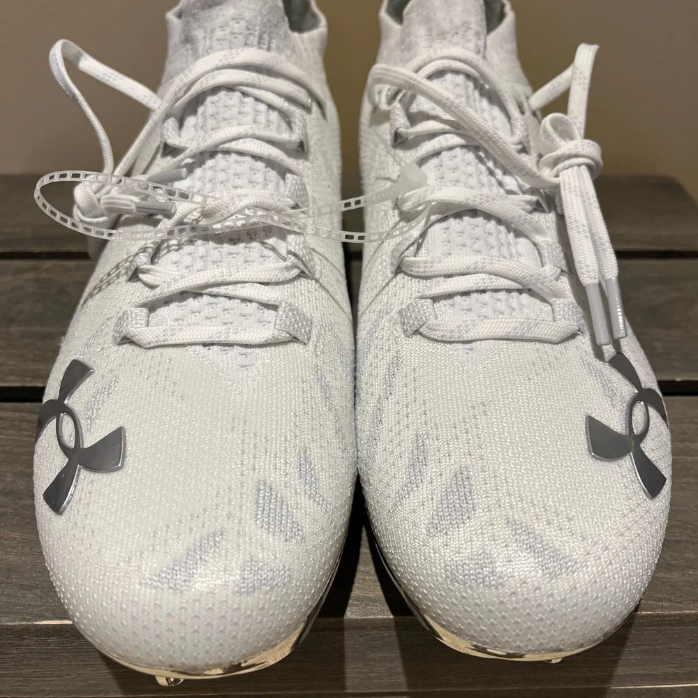 Under Armour Spotlight Lux MC Football Cleat White/Silver 3023959 101 Sz 16 NWOB - Picture 5 of 7